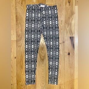 Poof Black and White Patterned Leggings Size S Small Aztec Print